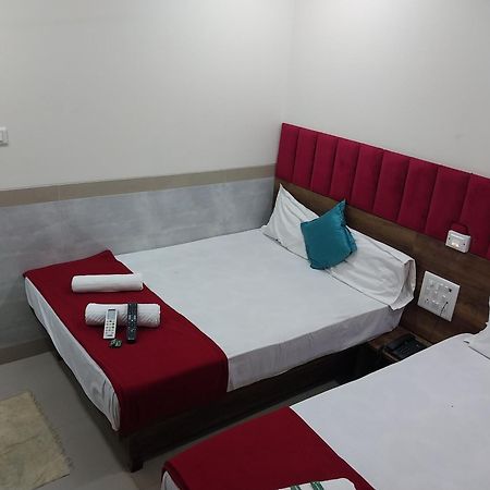 Hotel New Balaji Residency Mumbai Luaran gambar