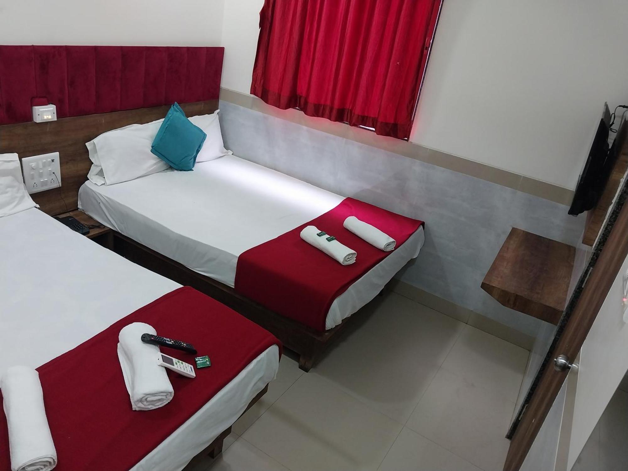 Hotel New Balaji Residency Mumbai Luaran gambar