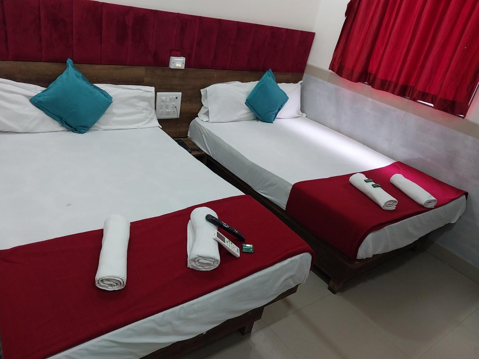 Hotel New Balaji Residency Mumbai Luaran gambar