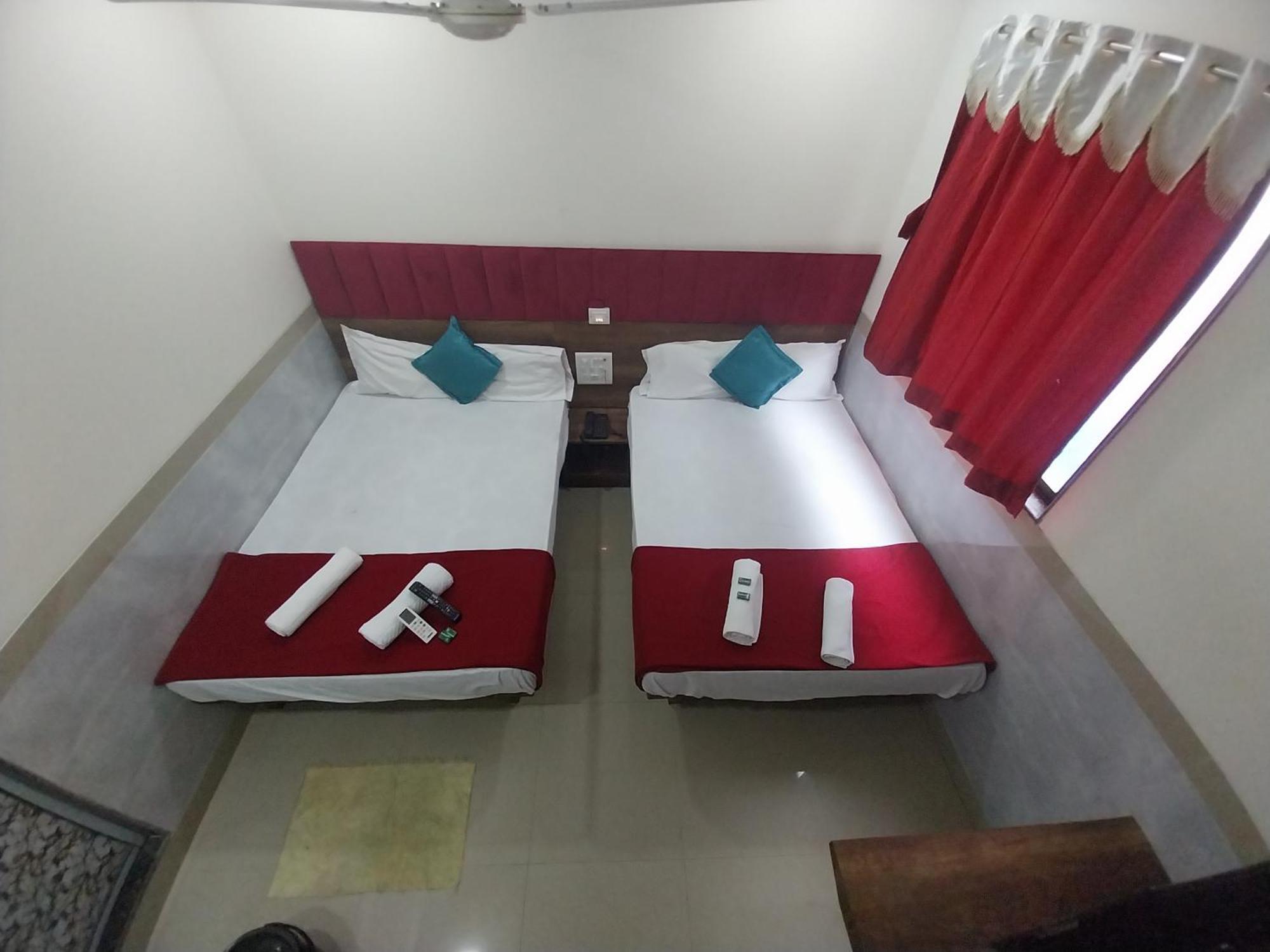 Hotel New Balaji Residency Mumbai Luaran gambar